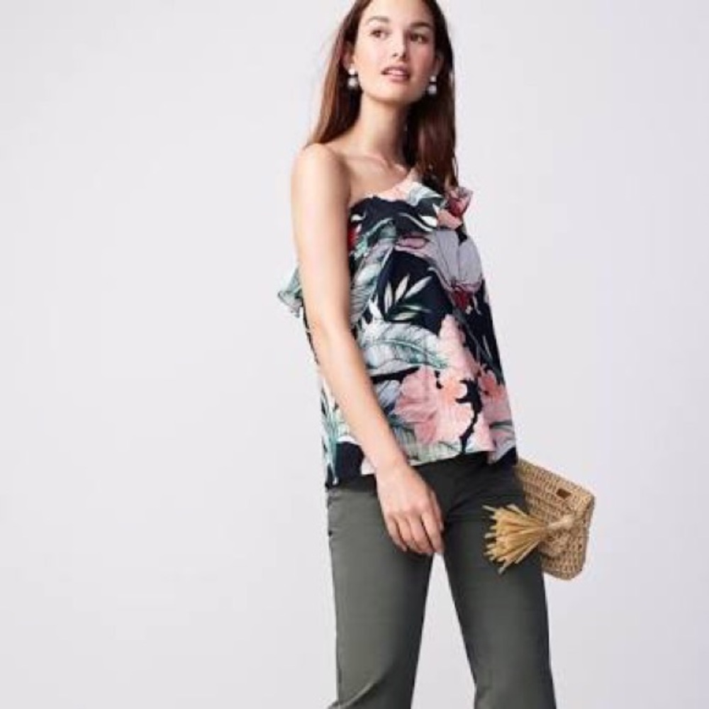 Ann Taylor XXS Tropical one shoulder beautiful top